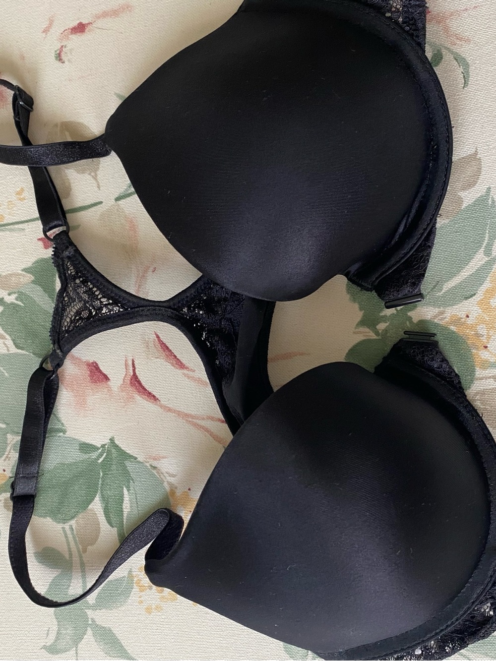 Maidenform Black Lace-Trim T-Shirt Bra